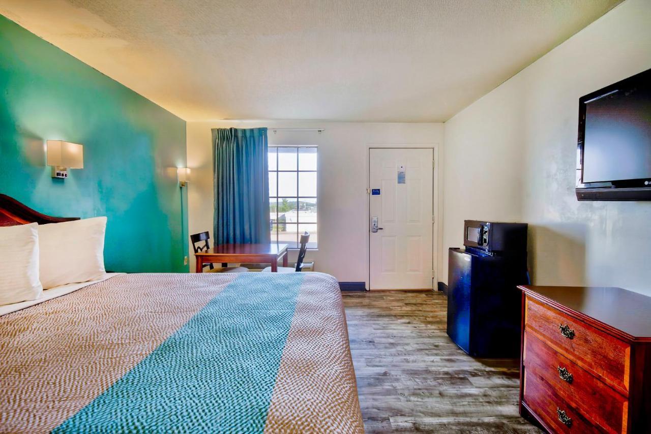 Motel 6-Grand Rivers, Ky Екстериор снимка