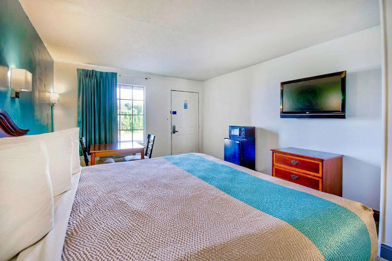 Motel 6-Grand Rivers, Ky Екстериор снимка
