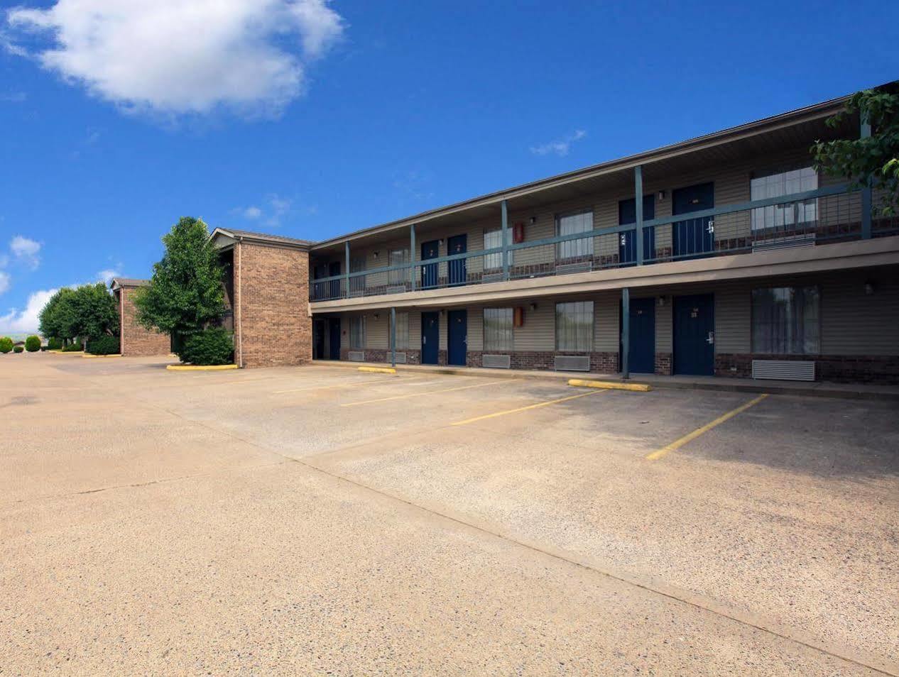Motel 6-Grand Rivers, Ky Екстериор снимка